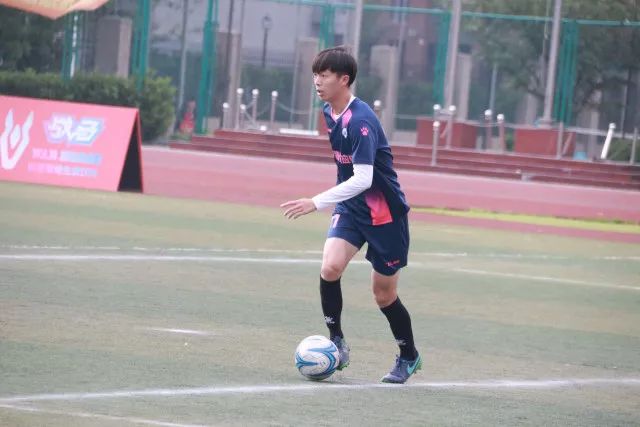 约基奇35+22+17掘金力克国王 雄鹿大胜热火